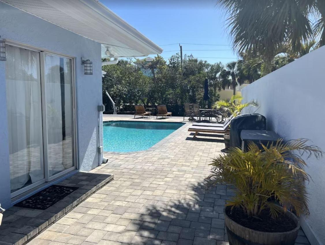 Pool/Waterfront Home 5 Min Walk To Siesta Key Village And Beach Экстерьер фото